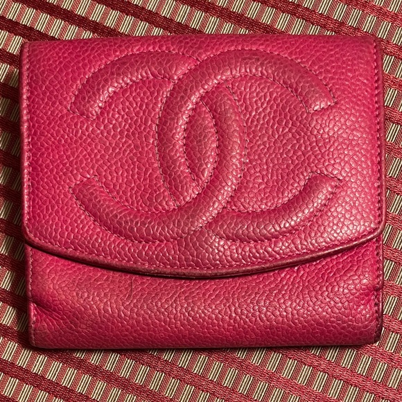 CHANEL Handbags - Vintage CHANEL Caviar Wallet, Rose